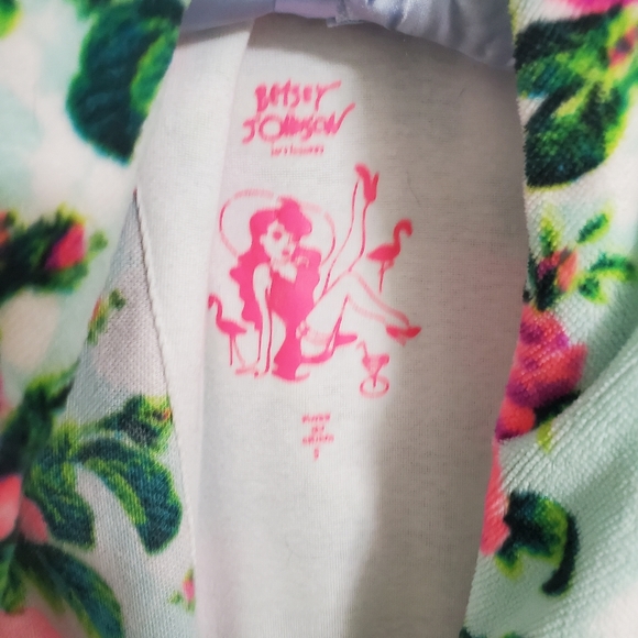 Cute Short Betsey Johnson Bathrobe - Small - Picture 3 of 7